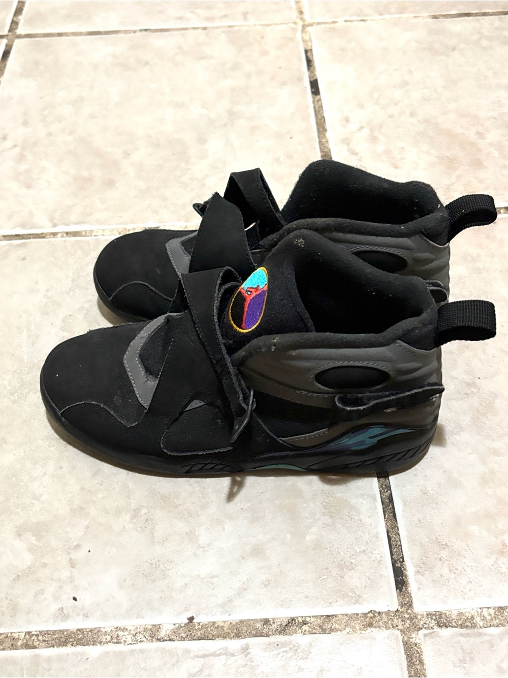 Nike Air Jordons 8 size 3y Aqua 2015 black and blue